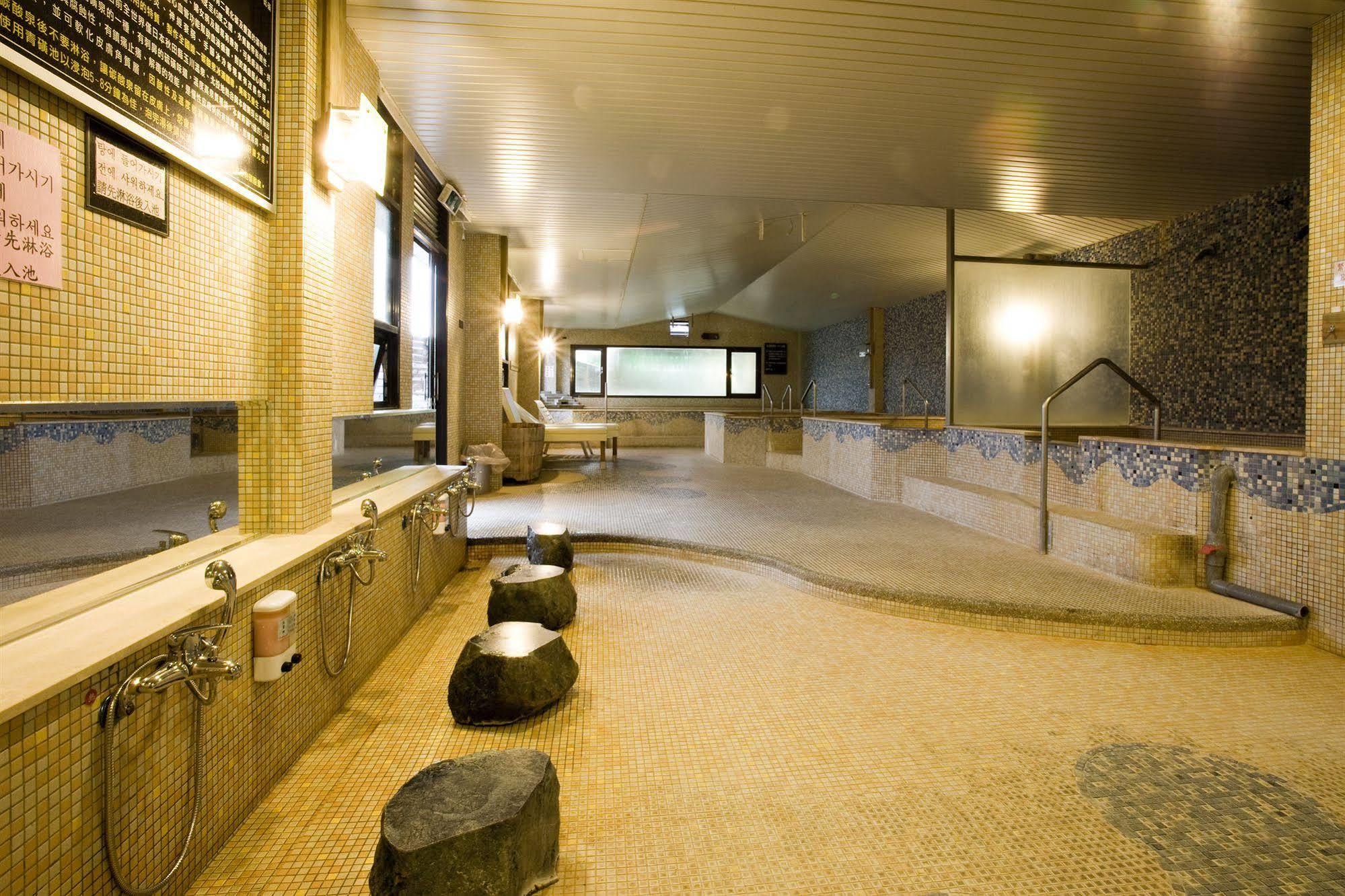 Chat Hot Spring Resort Keelung Exterior foto